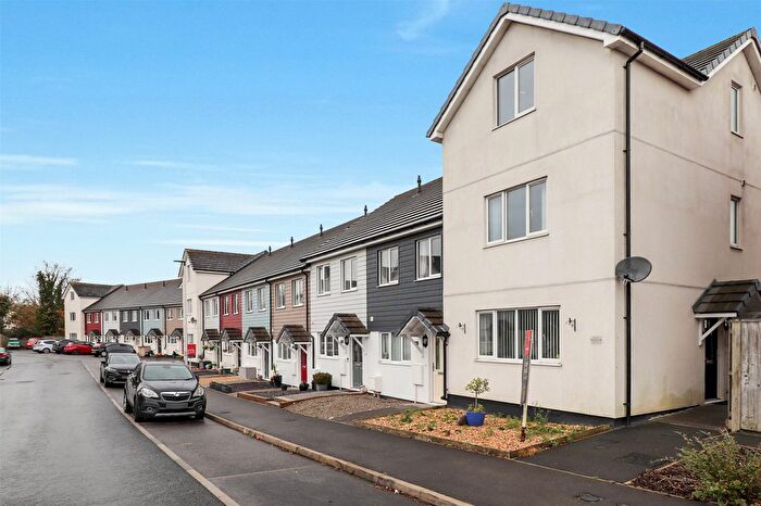 3 Bedroom End Of Terrace House For Sale In Pridham Place, Bideford, Devon, EX39