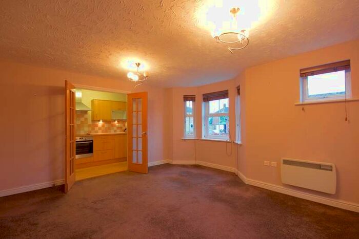 2 Bedroom Ground Flat To Rent In Sarah West Close, Norwich, NR2