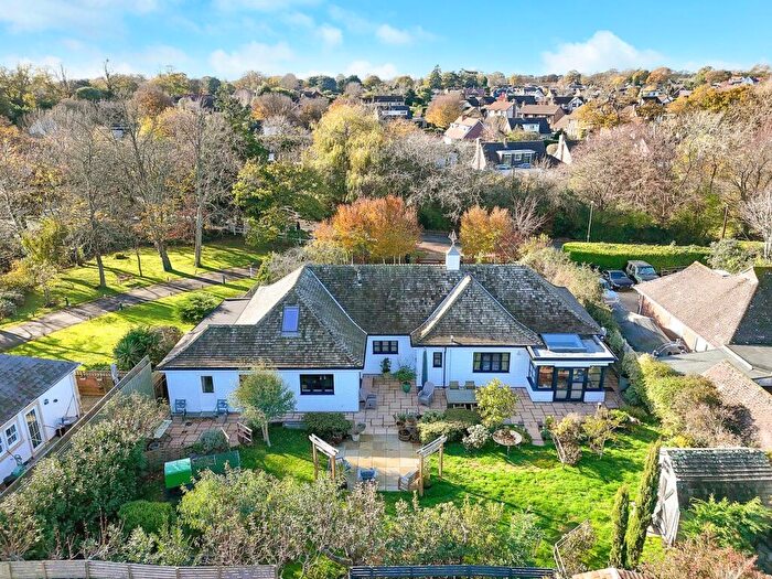 4 Bedroom Detached House For Sale In Belmore Lane, Lymington, SO41