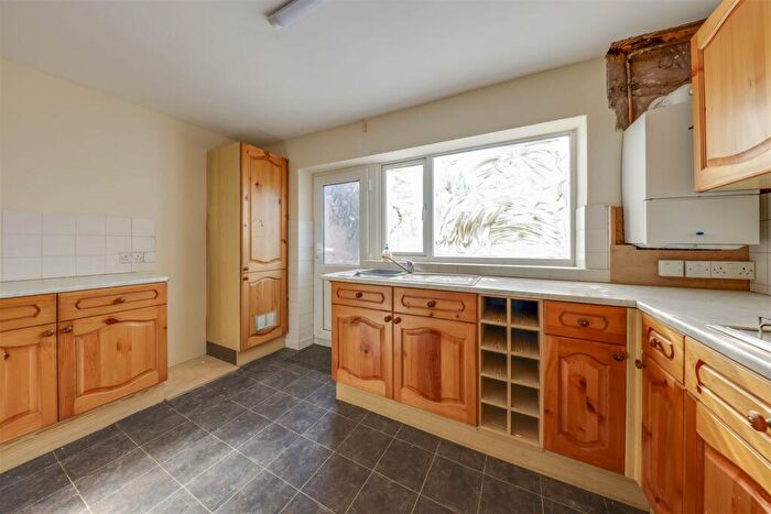 2 Bedroom Terraced House For Sale In Industrial Street, Bacup, Rossendale, OL13