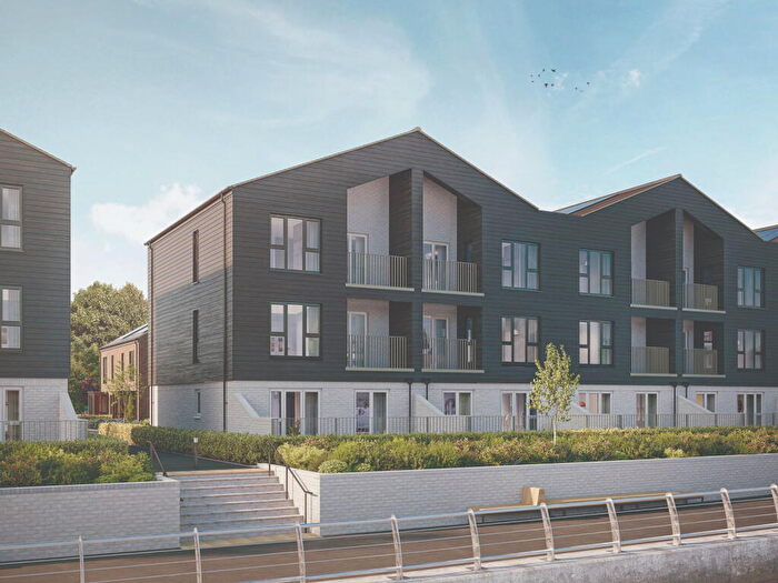 4 Bedroom Town House For Sale In The Lapwing, Rochester, ME1