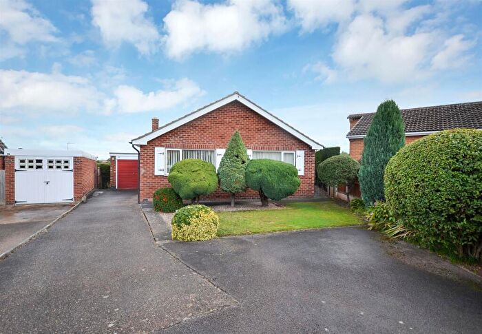 2 Bedroom Detached Bungalow For Sale In Morton Gardens, Radcliffe-On-Trent, Nottingham, NG12