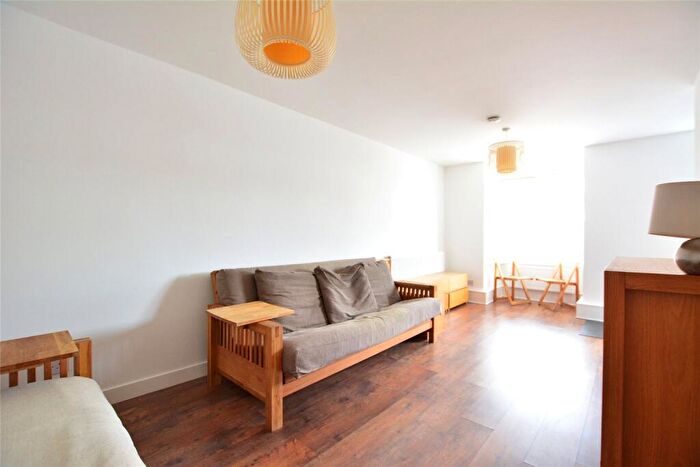 1 Bedroom Apartment To Rent In Antelope Road, Woolwich Dockyard, Woolwich, London, SE18