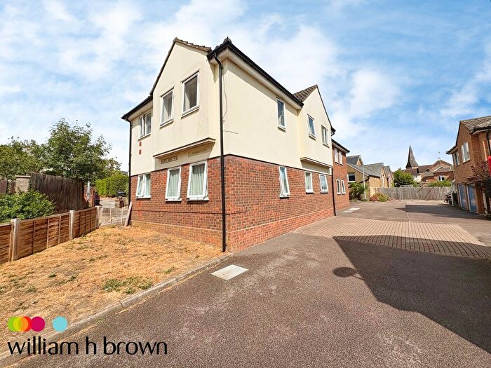 2 Bedroom Flat To Rent In Kenworthy Road, Braintree, CM7
