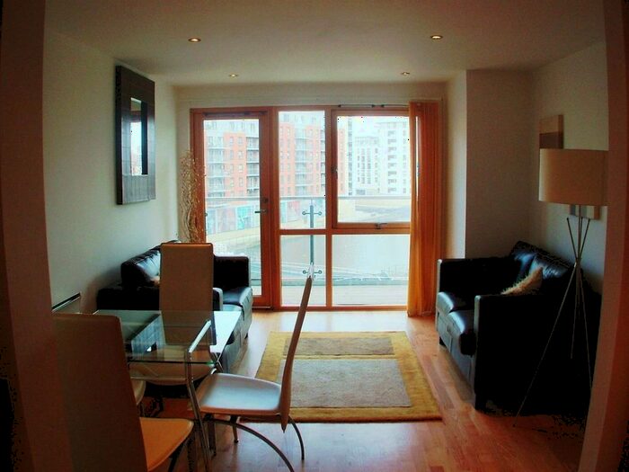 2 Bedroom Flat To Rent In The Boulevard, Hunslet, Leeds, LS10