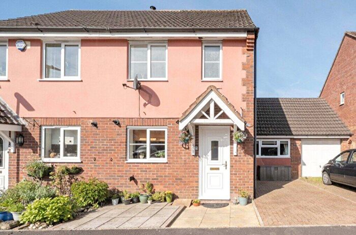 3 Bedroom Semi-Detached House For Sale In Thornwell Way, Wincanton, Somerset, BA9