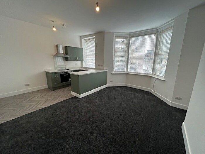 1 Bedroom Flat To Rent In Albert Road, Morecambe, LA4
