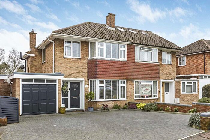 3 Bedroom Semi Detached House For Sale In Torrington Drive, Potters Bar, EN6