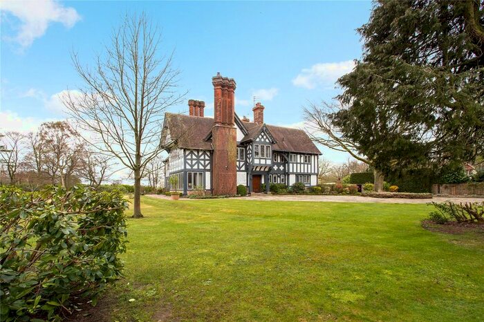 5 Bedroom Detached House For Sale In Half Acre Lane, Thelwall, Warrington, WA4