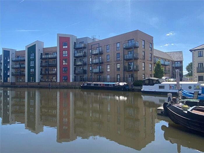 1 Bedroom Flat For Sale In Wharf Road, Chelmsford, Essex, CM2