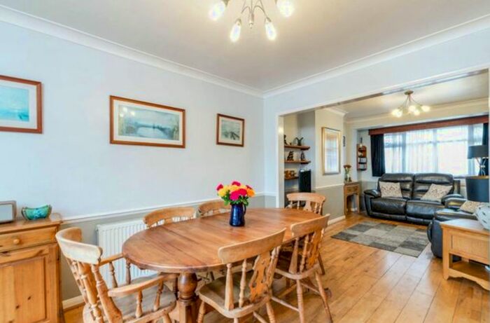 4 Bedroom Terraced House To Rent In Cromwell Avenue, New Malden, KT3