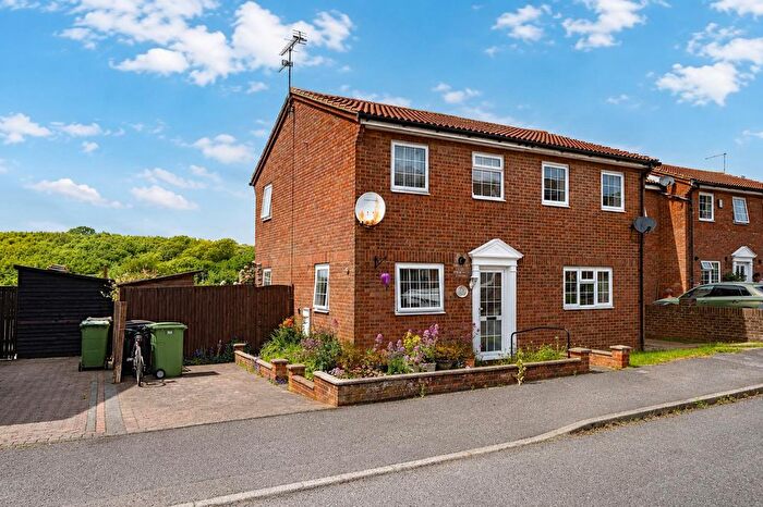 2 Bedroom Semi Detached House For Sale In Muirfield Rise, St. Leonards-On-Sea, TN38