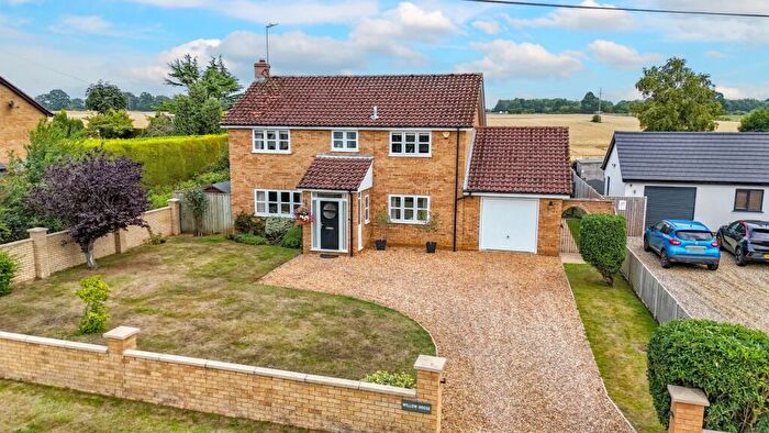 4 Bedroom Detached House For Sale In School Road, Middleton, King's Lynn, Norfolk, PE32