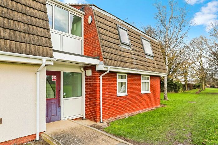 1 Bedroom Apartment For Sale In Serjeants Close, Ramsey, Huntingdon, PE26