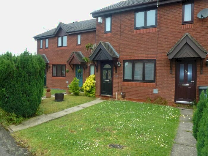 2 Bedroom Semi-Detached House To Rent In Claregate, Northampton, Northamptonshire, NN4