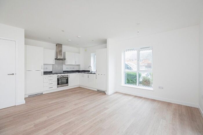 1 Bedroom Flat For Sale In Judith Parsons Court, North Road, Crawley, RH10