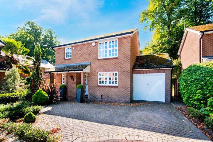 3 Bedroom Detached House For Sale In Carlton Drive, Bawtry, Doncaster, DN10
