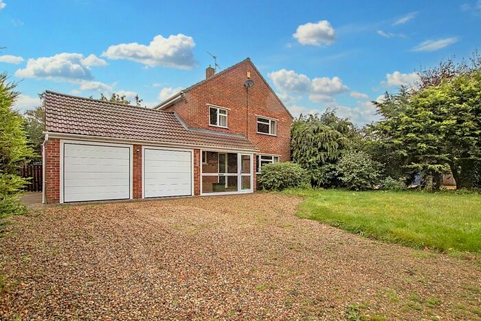 4 Bedroom Detached House For Sale In The Street, Little Snoring, Fakenham, Norfolk, NR21