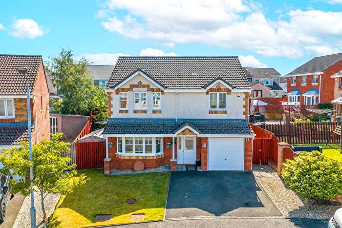 5 Bedroom Detached House For Sale In Curtis Drive, Blackwood, Lanark, ML11
