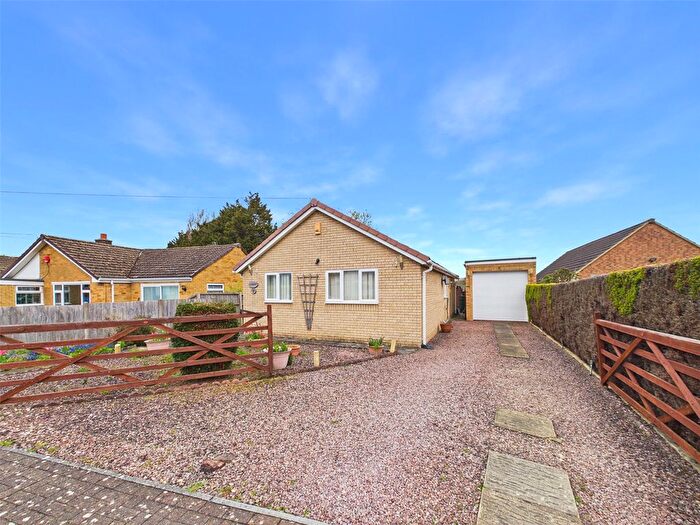 2 Bedroom Bungalow For Sale In Davillian Court, Quedgeley, Gloucester, Gloucestershire, GL2