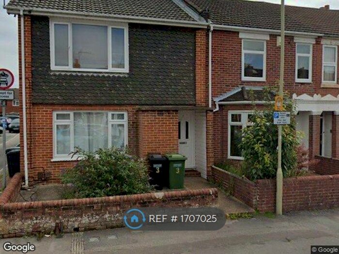 2 Bedroom Maisonette To Rent In Nutbeem Road, Eastleigh, SO50