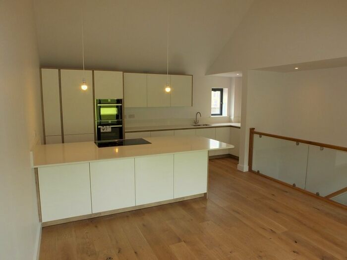 1 Bedroom Semi-Detached House To Rent In Kingston Road, Lewes, BN7