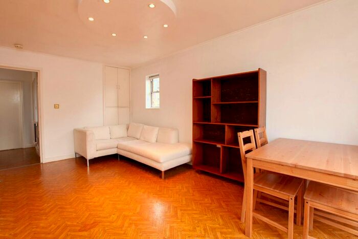 1 Bedroom Flat To Rent In Collinson Walk, Southwark, London, SE1