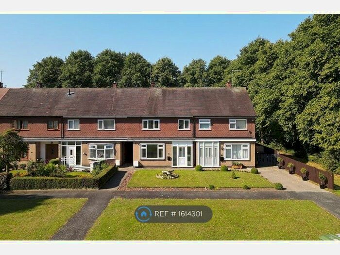 3 Bedroom Terraced House To Rent In Parkgate Avenue, Over Peover, Knutsford, WA16