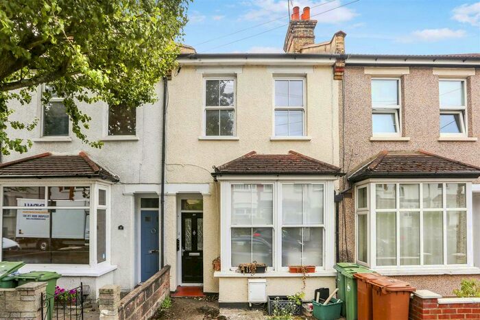 2 Bedroom Flat To Rent In Stayton Road, Sutton, SM1