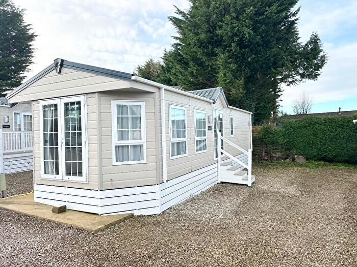 2 Bedroom Mobile Home For Sale In Delta Langford, Carnforth, Lancashire, LA6