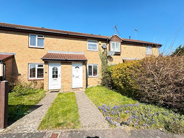 2 Bedroom Terraced House To Rent In Gainsborough Drive, Houghton Regis, Dunstable, Bedfordshire, LU5