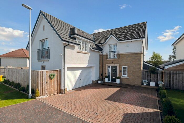 5 Bedroom Detached House For Sale In Napier Crescent, Strathaven, Lanarkshire, ML10