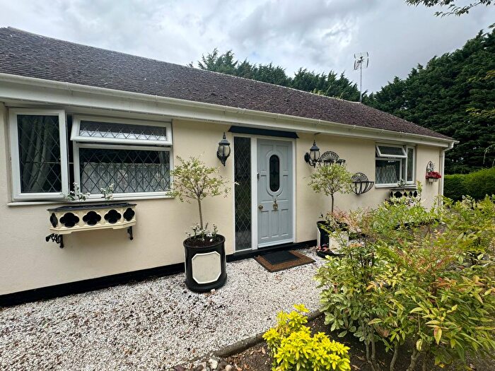 1 Bedroom Bungalow To Rent In Delmer End Lane, St.Albans, AL3