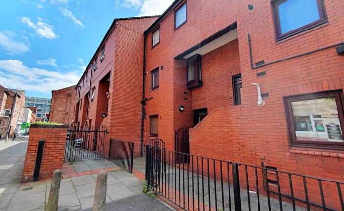 1 Bedroom Apartment To Rent In Brightwell Walk, M4