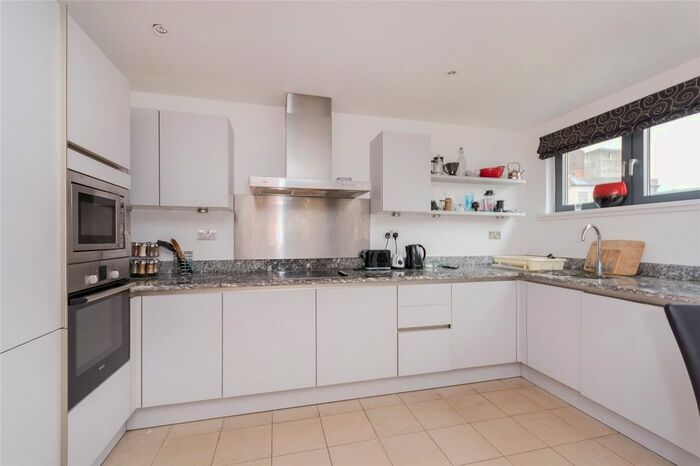 2 Bedroom Property To Rent In Fisher Row, Oxford, OX1