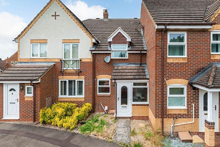 2 Bedroom Terraced House For Sale In Darent Place, Didcot, OX11