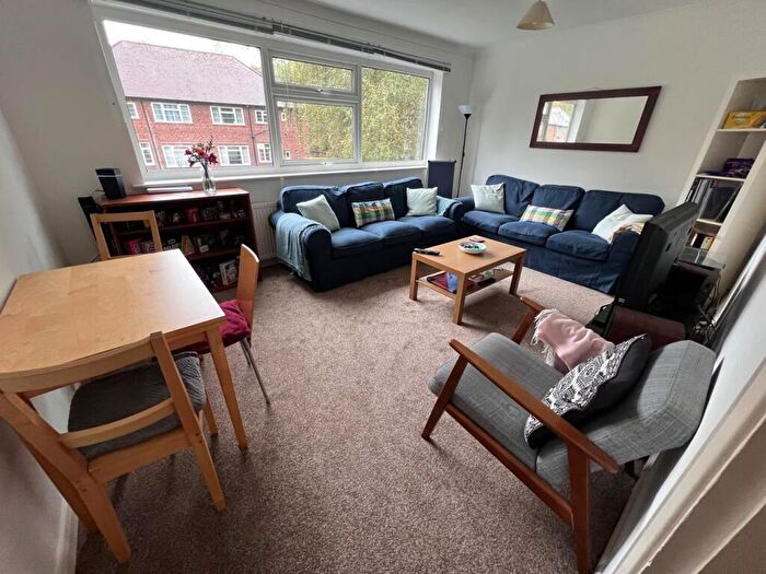 5 Bedroom Private Hall To Rent In **£pppw Excluding Bills** Fishpond Drive, The Park, Nottingham, NG7