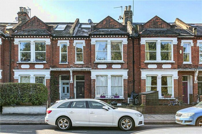 1 Bedroom Flat To Rent In Putney Bridge Road, Putney, SW15