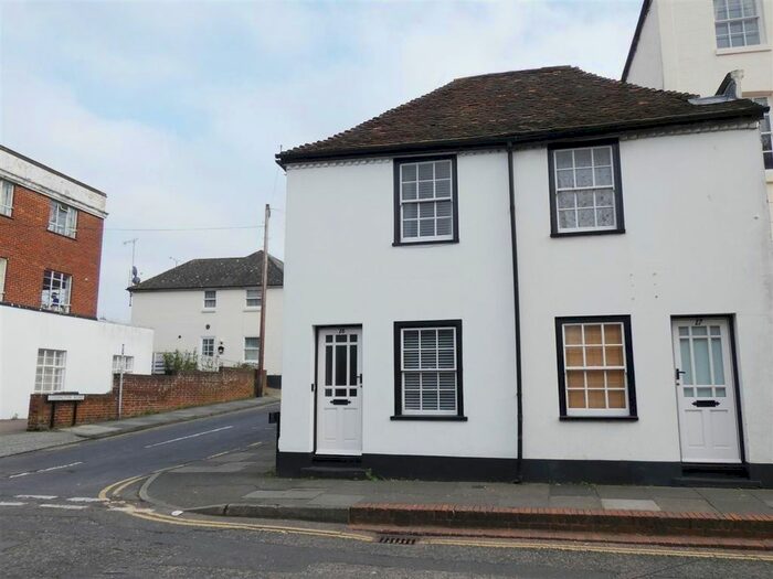 2 Bedroom End Of Terrace House To Rent In Oaten Hill, Canterbury, CT1