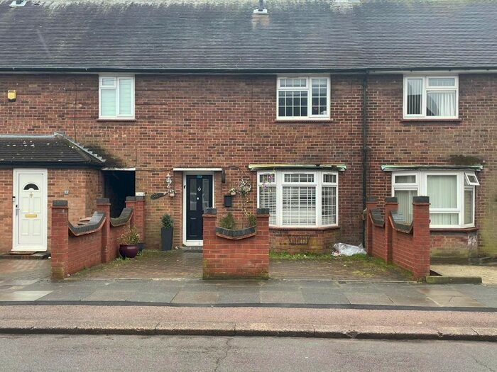 3 Bedroom Terraced House To Rent In Priestleys, Luton, LU1