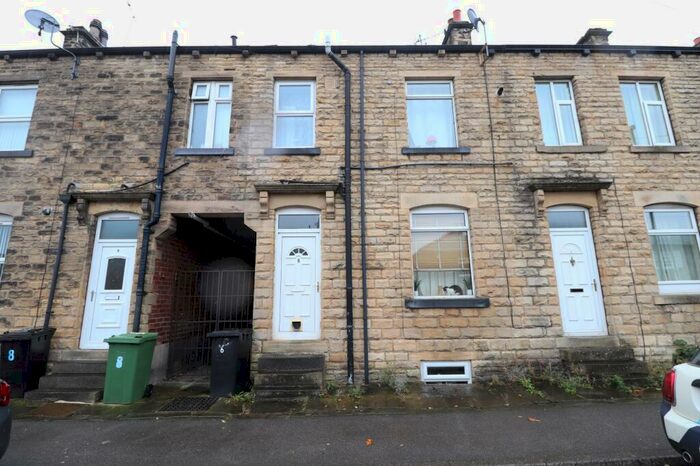 1 Bedroom House To Rent In Burton Street, Farsley, Pudsey, West Yorkshire, Uk, LS28