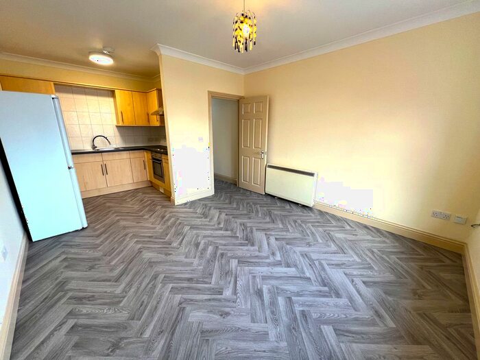 1 Bedroom Flat To Rent In Aldborough Road South, Ilford, IG3