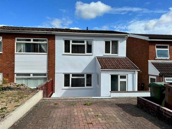 3 Bedroom SemiDetached House To Rent In Hengoed Parc, Hengoed, CF82