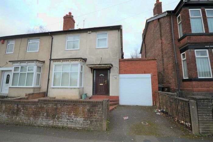 3 Bedroom Semi-Detached House To Rent In Gorsebrook Road, Wolverhampton, West Midlands, WV6