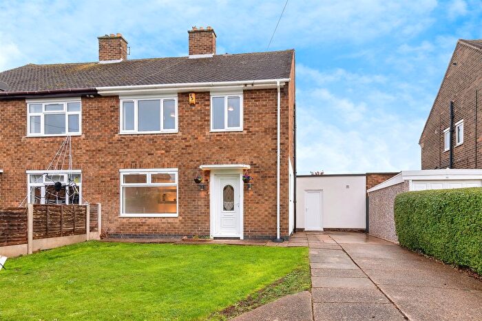 3 Bedroom Semi Detached House For Sale In Vine Crescent, Sandiacre, Nottingham, NG10