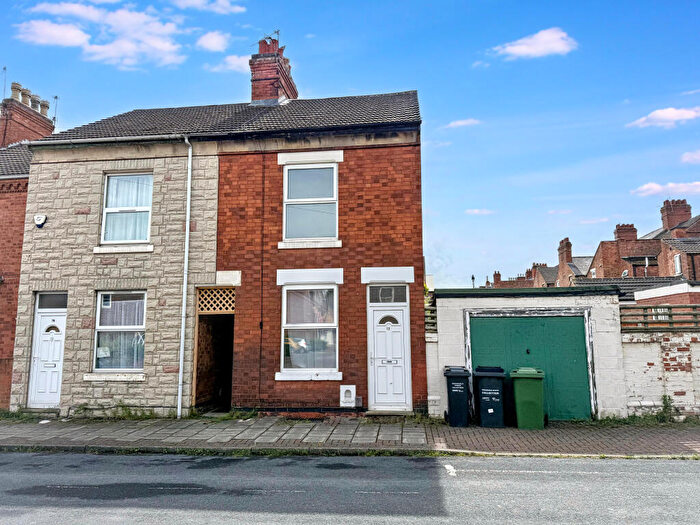 2 Bedroom End Of Terrace House For Sale In Havelock Street, Loughborough, Leicestershire, LE11