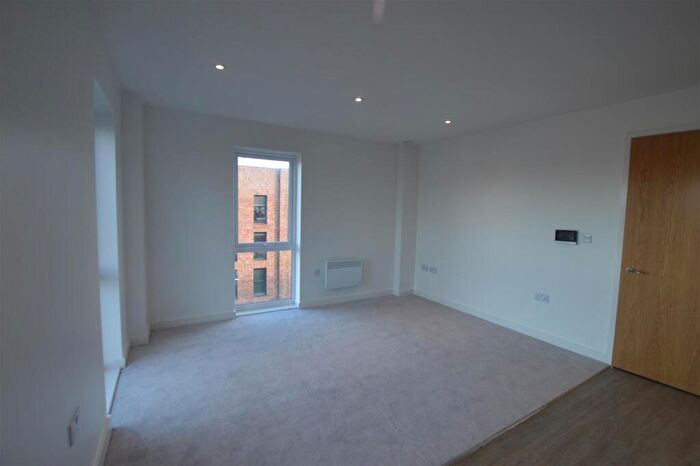 1 Bedroom House To Rent In Ordsall Lane, Salford, M5