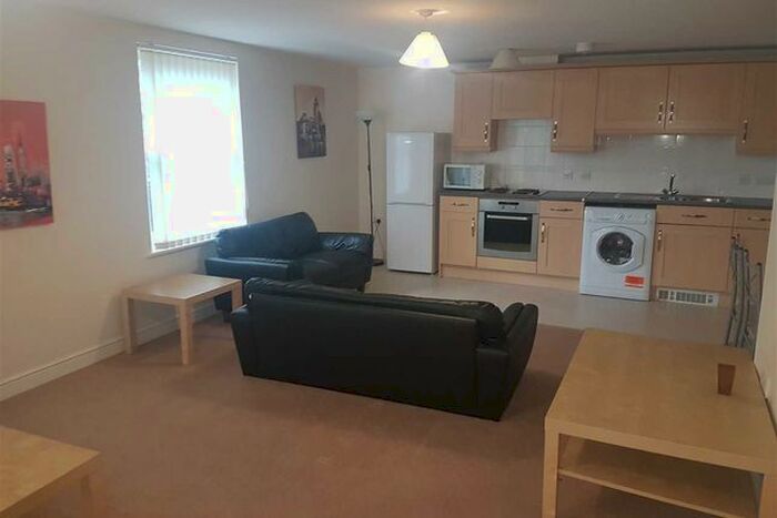 1 Bedroom Flat To Rent In Bingley Court, Canterbury, CT1