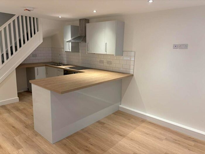 1 Bedroom House To Rent In Green Lane, Thornton, Bradford, BD13