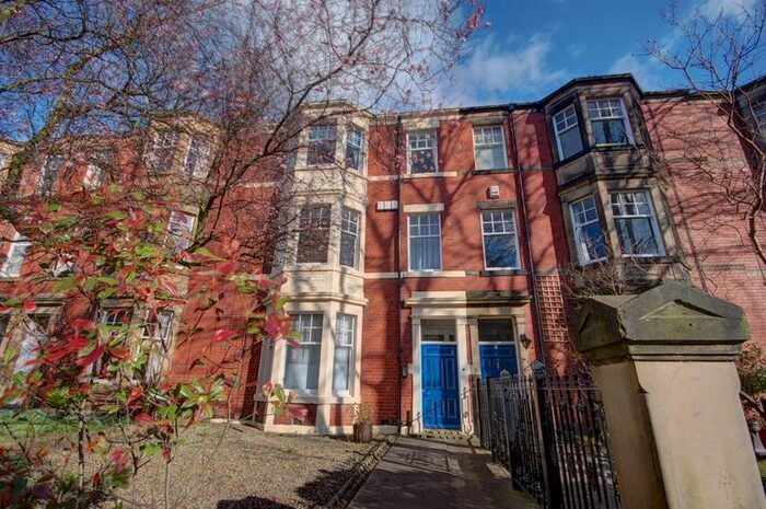 2 Bedroom Flat To Rent In Eskdale Terrace, Jesmond, Newcastle Upon Tyne, NE2